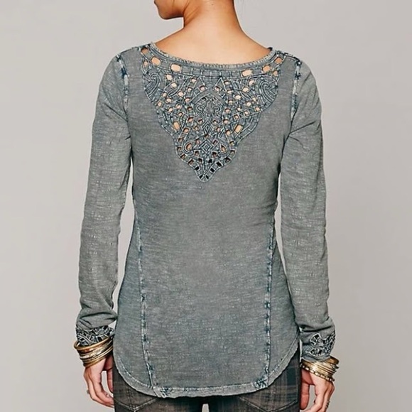 Free People Luna Long Sleeve Embroidered Eyelet Top Size L - Picture 3 of 16